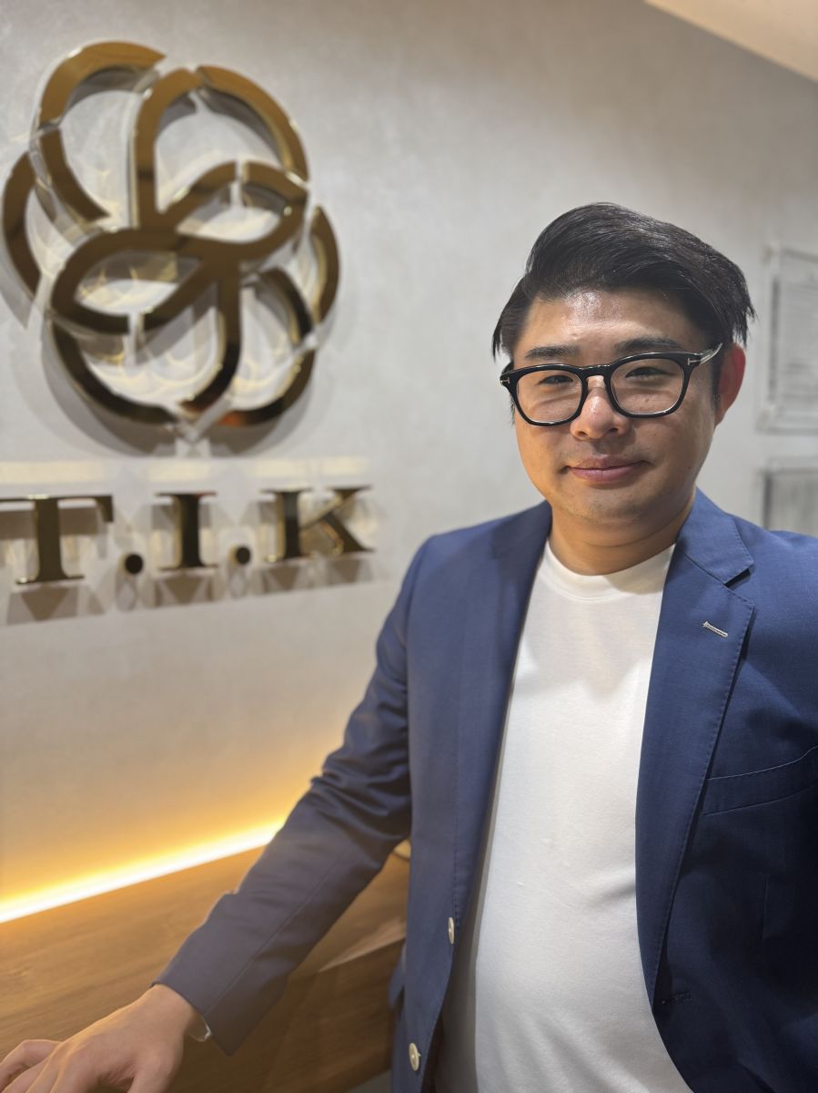 代表　宅地建物取引士 小宮山　泰生